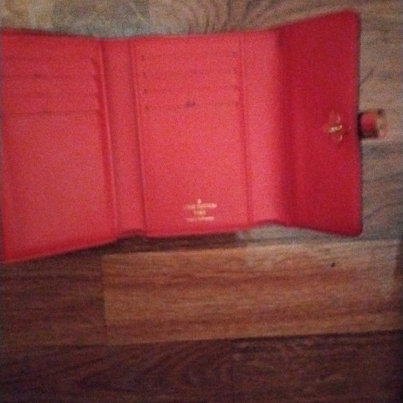 A Real Louis Vuitton Monogram Wallet with Red Accent - Picture 3 of 7